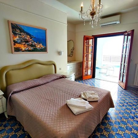 Casa La Scogliera Lejlighed Praiano Eksteriør billede