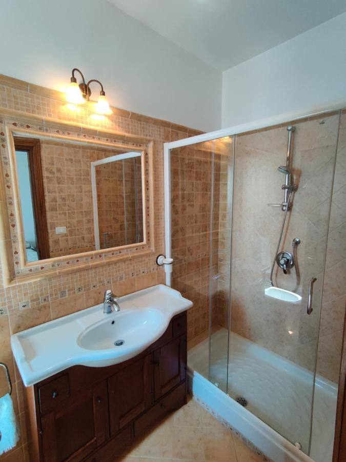 Casa La Scogliera Lejlighed Praiano Eksteriør billede